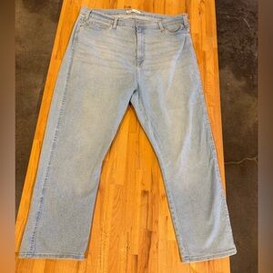 Signature Levi’s high rise straight blue jeans size 22